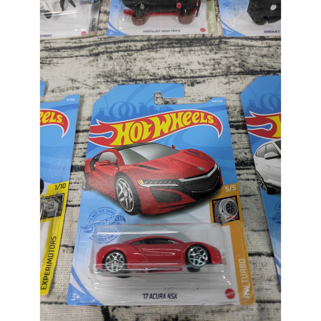 Xe mô hình Hot Wheels 17 Acura NSX