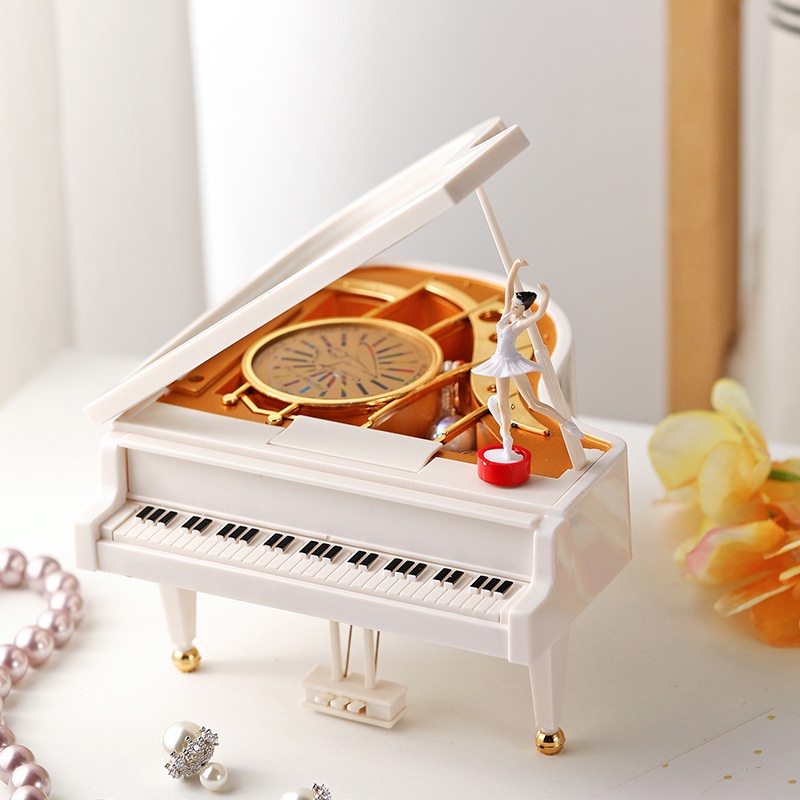 Mô Hình Đàn Piano Tặng Kèm Vũ Công - Malibu Corner