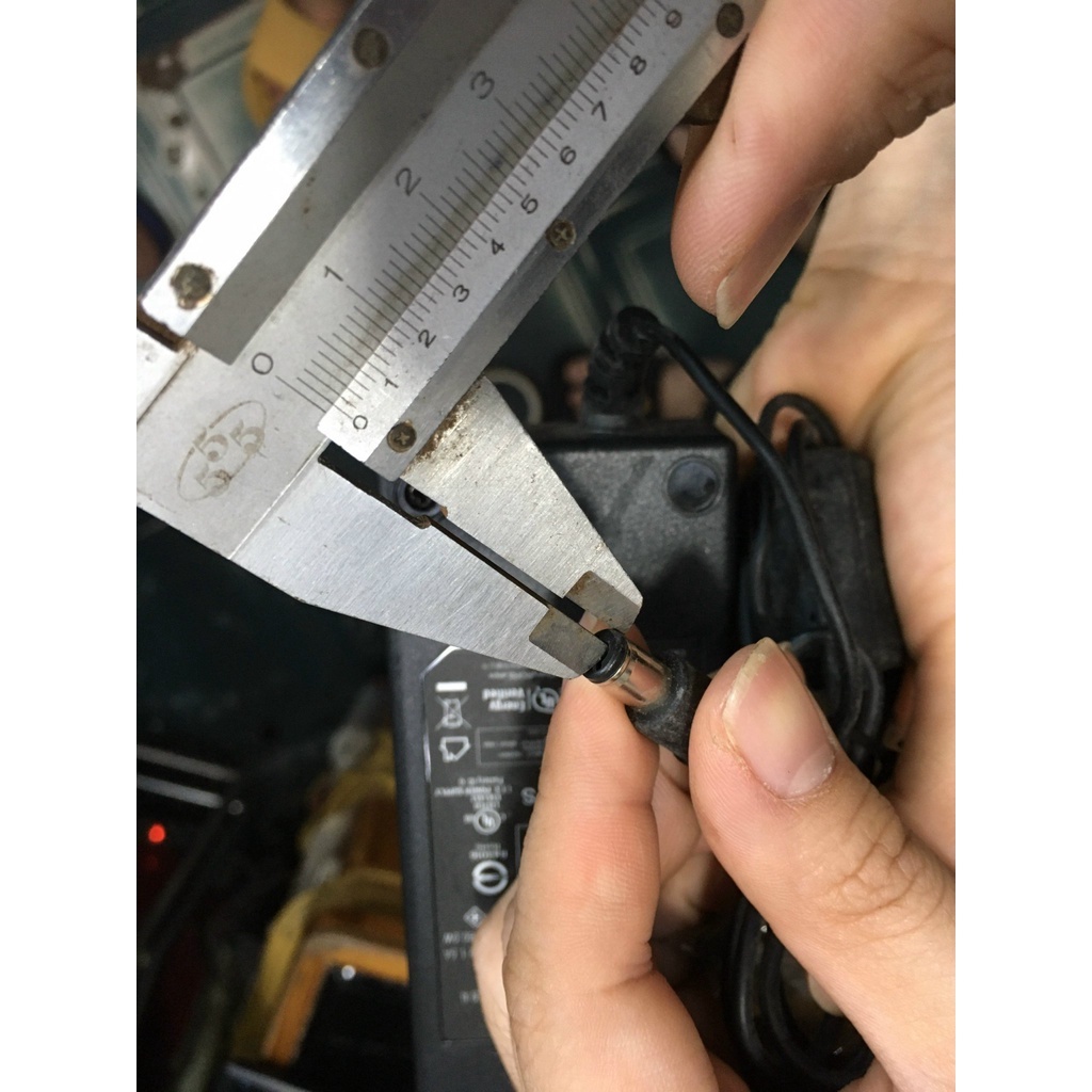 QUA SỬ DỤNG  Adapter nguồn AC-DC EADP-48EB 48V 0,917A Jack DC CHÂN CÓ KIM 1.66A /  52v 1.15a