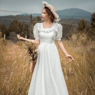 Váy trắng vintage cổ vuông - hàng thiết kế cao cấp