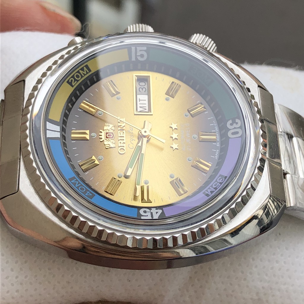 Đồng nam thủy quân lục chiến máy nhật nguyên bản mặt vàng