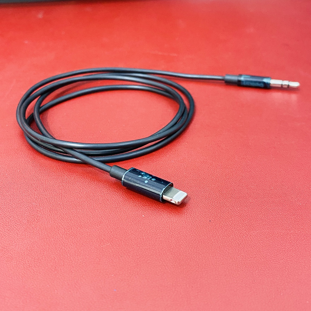Cáp chuyển đổi âm thanh Belkin từ Lightning sang Audio 3.5  - Hàng chính hãng bảo hành 12 tháng