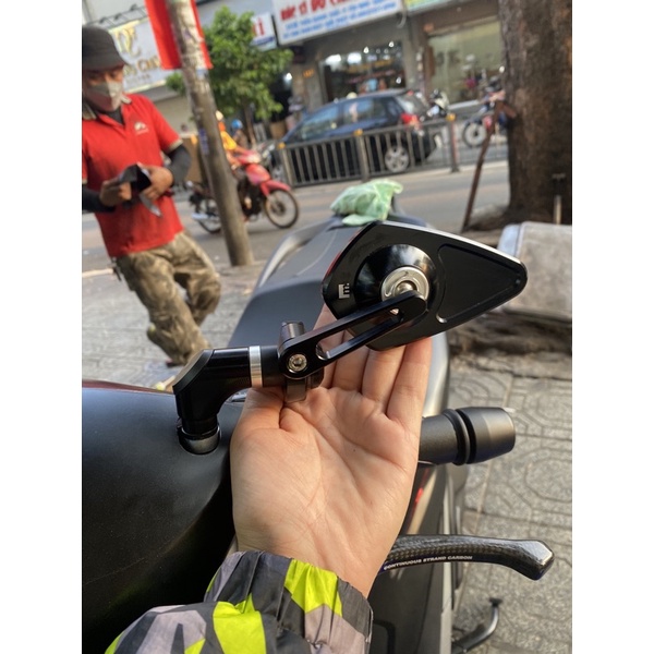 Kính Motogadget tam giác gắn mọi loại xe