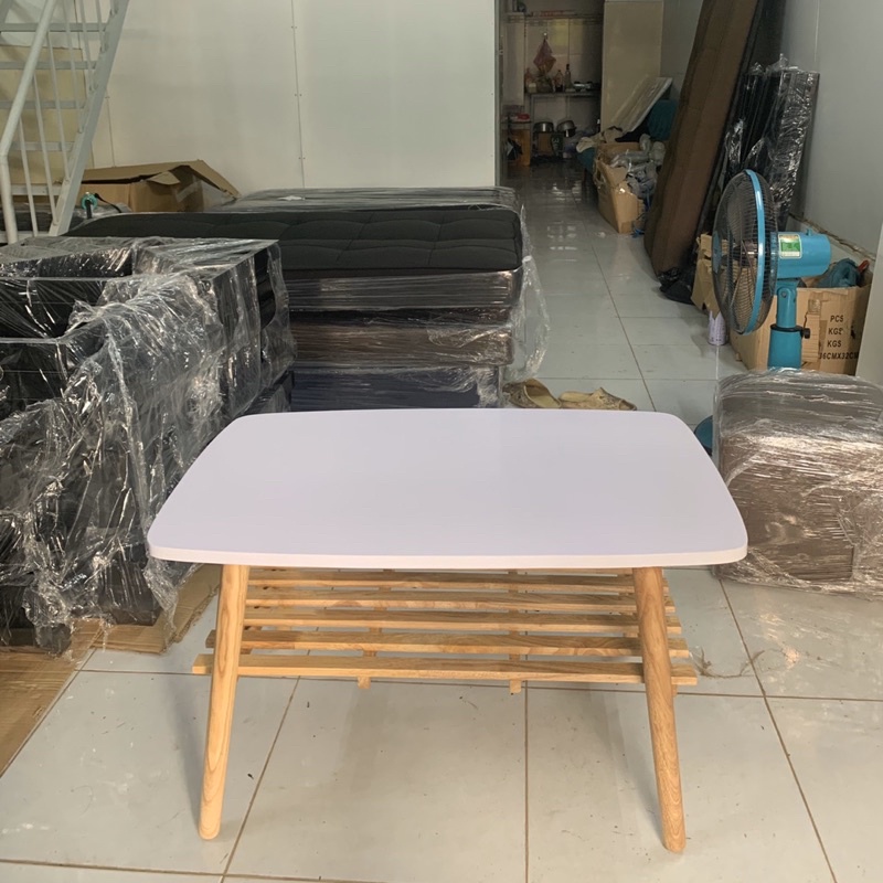 bàn trà sofa gỗ chữ nhật có kệ tiện lợi hiện đại chống thấm ẩm ướt cao cấp Trường Mai Sài Gòn