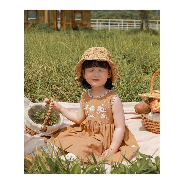 Đầm Cotton Hở Lưng Thêu Họa Tiết Màu Sắc Tương Phản Phong Cách Nhật Hàn Thời Trang Mùa Hè Cho Bé Gái 2022