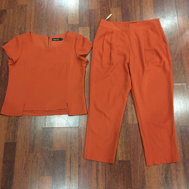Bộ đồ công sở