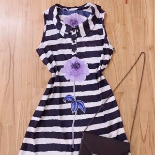 Đầm thiết kế size M