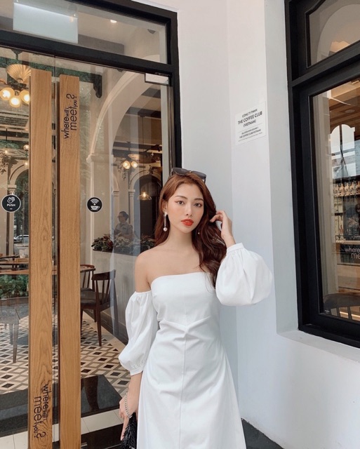 Đầm trắng kate tay lỡ trễ vai