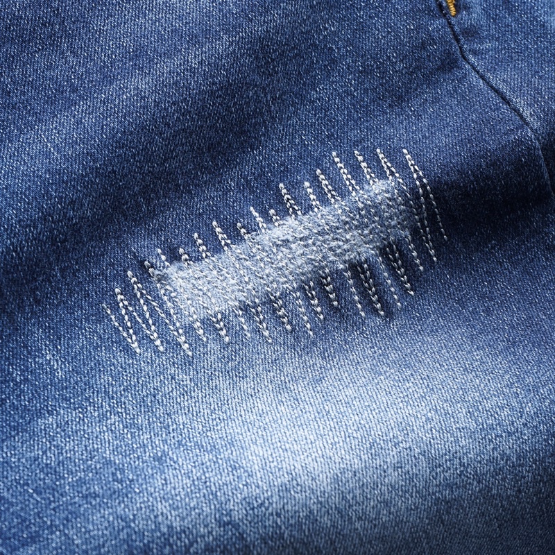 Quần jean nam xuất dư màu bụi rách gối cao cấp - co giãn | BigBuy360 - bigbuy360.vn