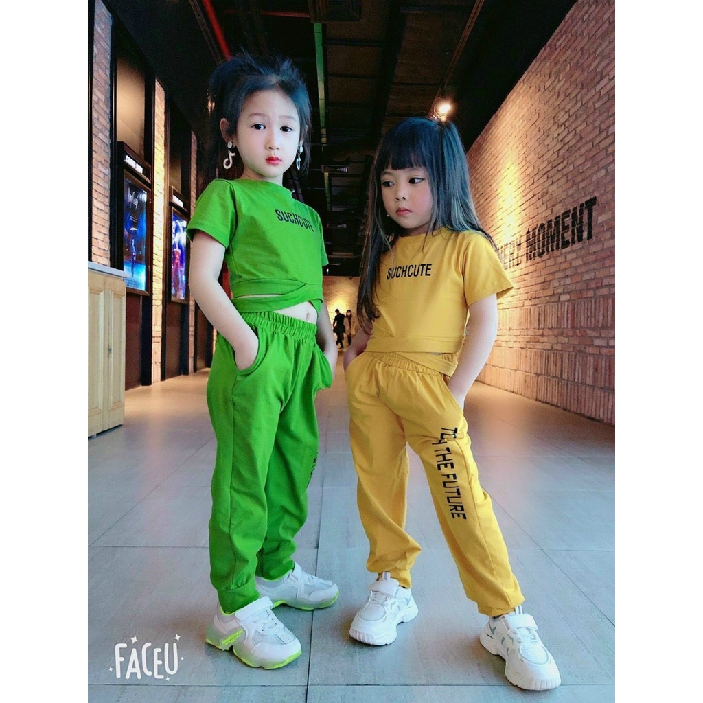 Bộ bé gái áo Croptop và Quần hiphop cotton thun 4 chiều 10-22kg XHN520