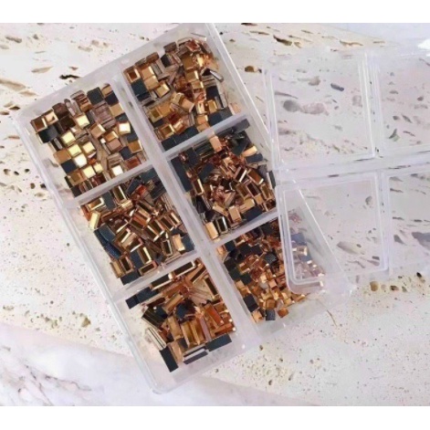 Đá Khối Trắng Chân Keo màu Trắng Màu Trà màu AB 6 ô