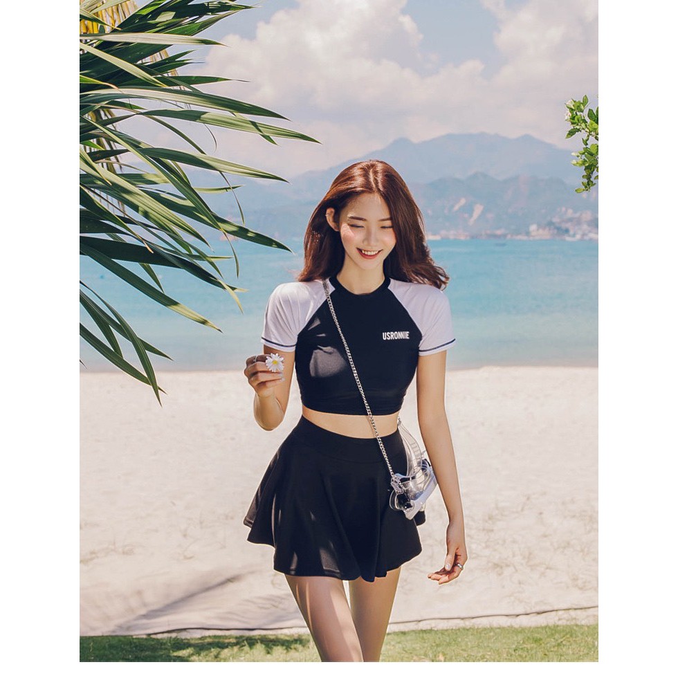 Bikini 2 mảnh trắng-đen che khuyết điểm