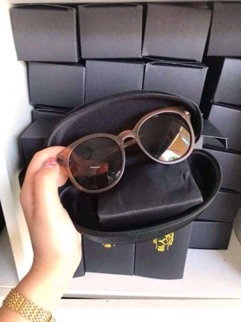 Kính nâu SIÊU HÓT 2019 MÃ 111_Kính nâu thời trang siêu hót chống ắng chống bụi | BigBuy360 - bigbuy360.vn