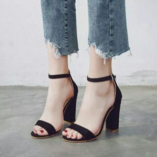 Sandal Gót Vuông 7 Phân Da Lộn Hót 2019