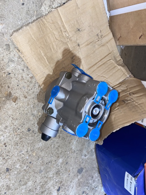 Chia hơi 9 ốc đầu kéo 4 lỗ ư TL60233