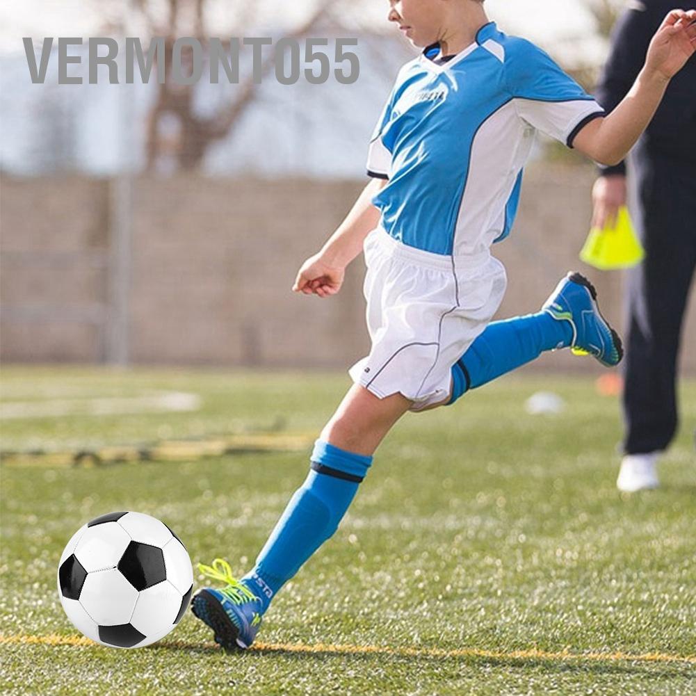 Có thể bán buôn Quả bóng đá màu đen trắng cỡ số 5 cho học sinh tập luyện Hàng giao ngay