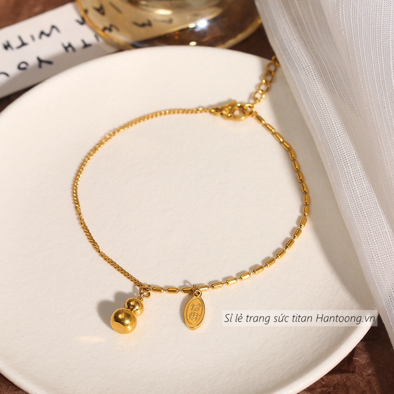 Lắc chân nữ bằng titan không gỉ mặt hình hồ lô tài lộc thanh lịch thời trang mới