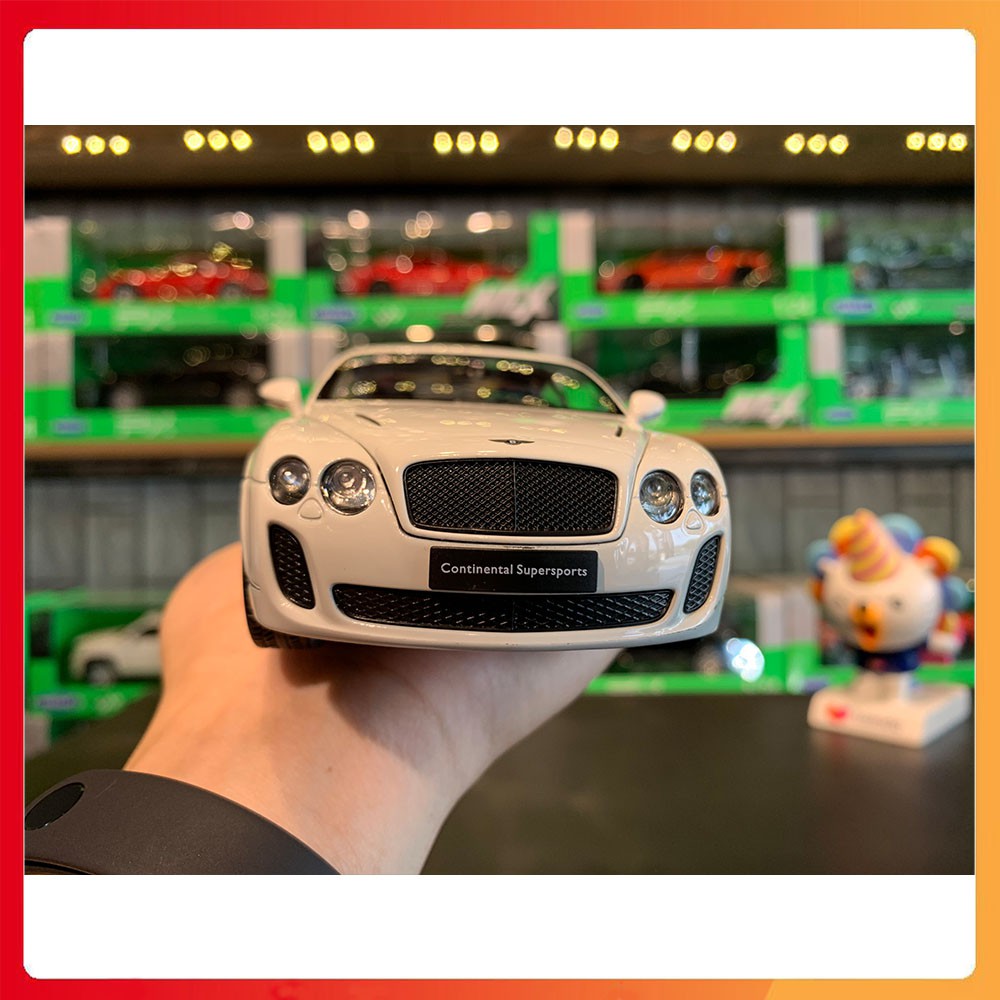 Mô hình xe Bentley Continental Supersport tỉ lệ 1:24 Welly màu trắng