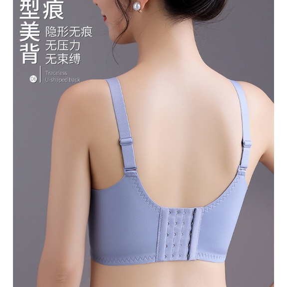 Áo Lót Ren Hoa Ôm Ngực Và Đóng Nút Ngực Màu Tối Có Hương Thơm