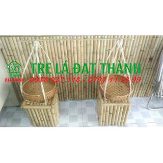 Quang gánh tre trang trí