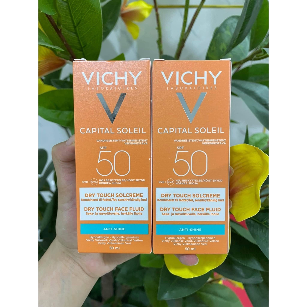 Kem Chống Nắng Vichy Kiềm Dầu Khong gây nhờn rít SPF50+ Capital Soleil Mattifying 3in1 50ml