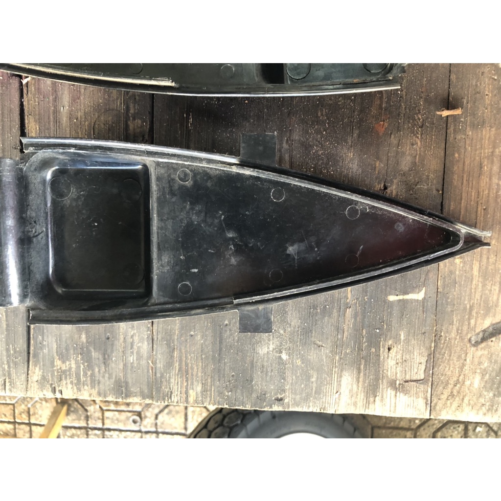 Xuồng mũ zin che bụi cho lọc gió pô air xe honda 67