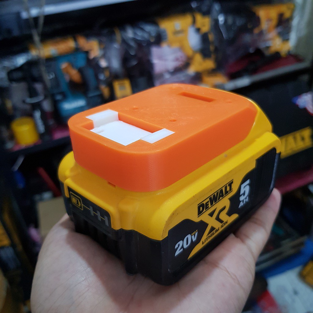 Đế gài dùng pin Dewalt 20v cho các máy dụng cụ cầm tay khác