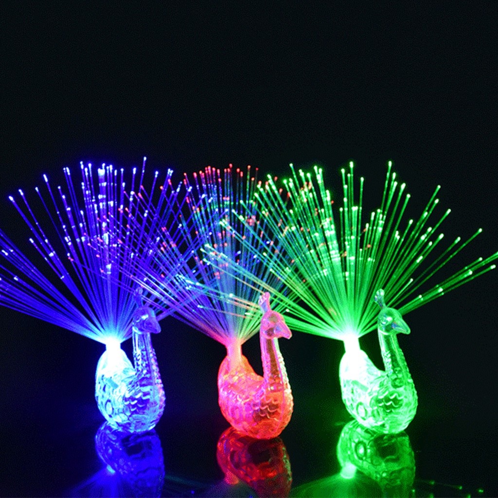 Nhẫn đeo tay hình con công phát sáng nhẫn có đèn Led phát sáng độc đáo hình con công - Đồ chơi trẻ em