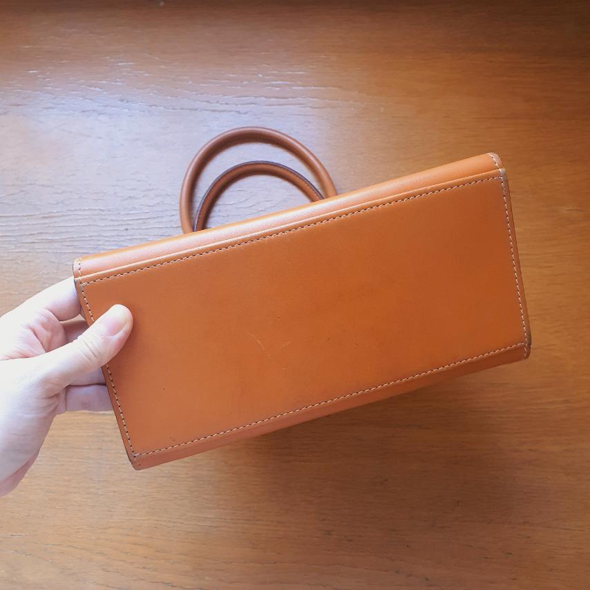 Túi da thật vintage Nhật. Hiệu Monica. Made in Japan - em và nắng