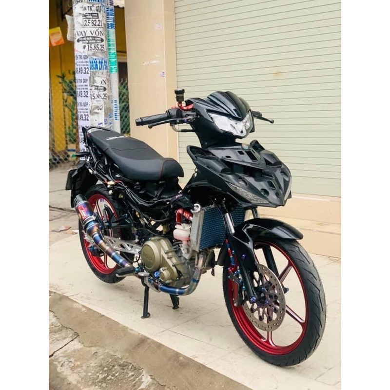Két nước lớn x1r cho exciter 150