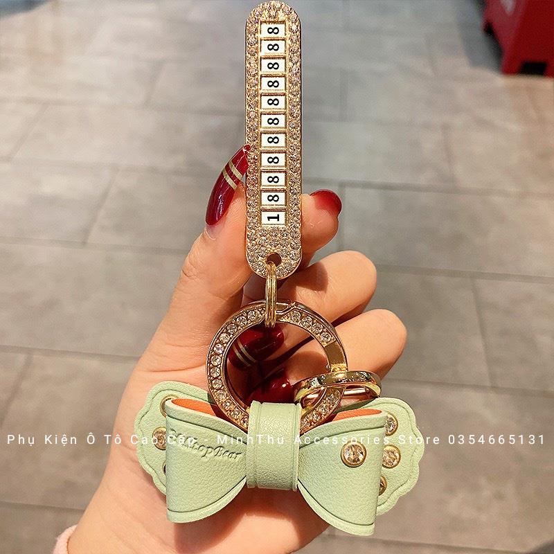 Móc Khóa Charm đính đá cao cấp, viền chỉ màu sang trọng