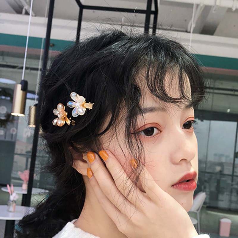 Cài tóc hình hoa đính đá phong cách Hàn Quốc