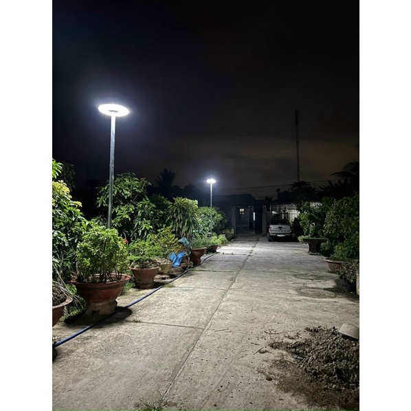 Đèn UFO năng lượng mặt trời 500W chính hãng  MAYOR WOLF