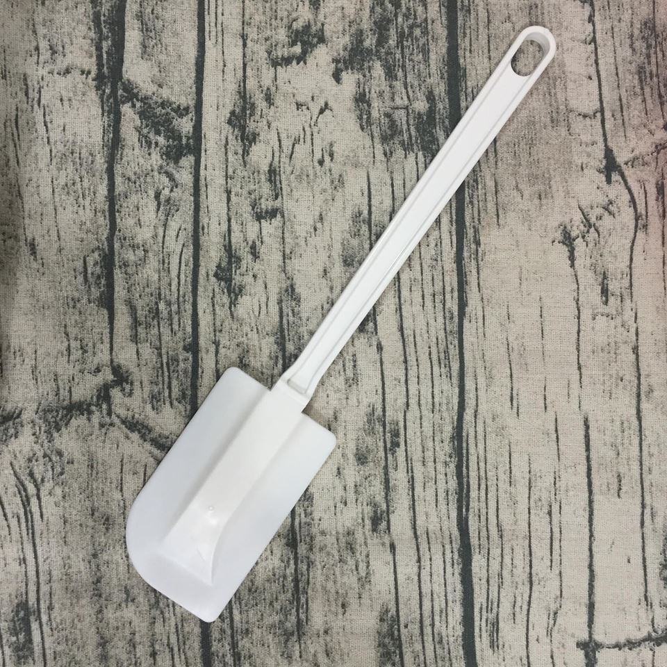 Spatula nhựa trắng 35cm - chiếc