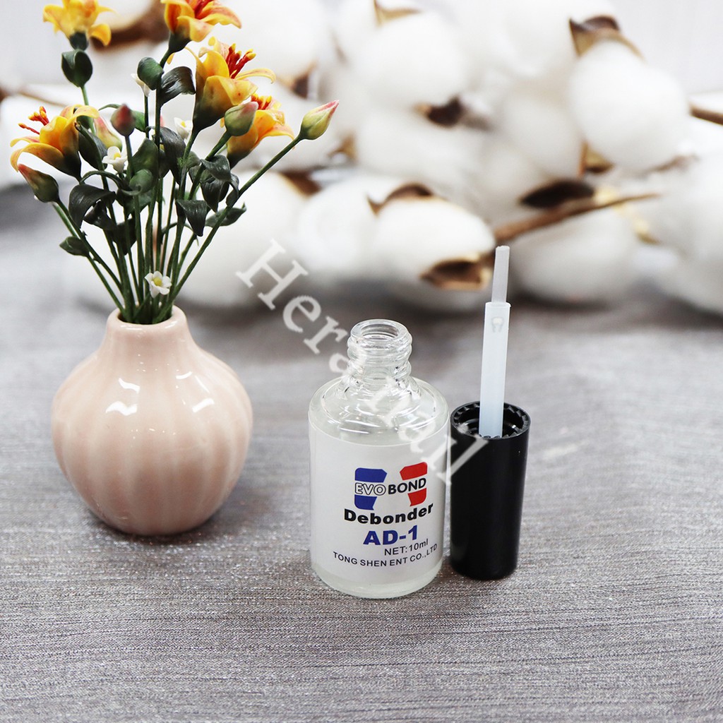 Chai nước sáng đá tháo móng 10ml