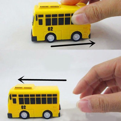 Bộ 4 xe buýt đồ chơi xinh xắn dành cho trẻ