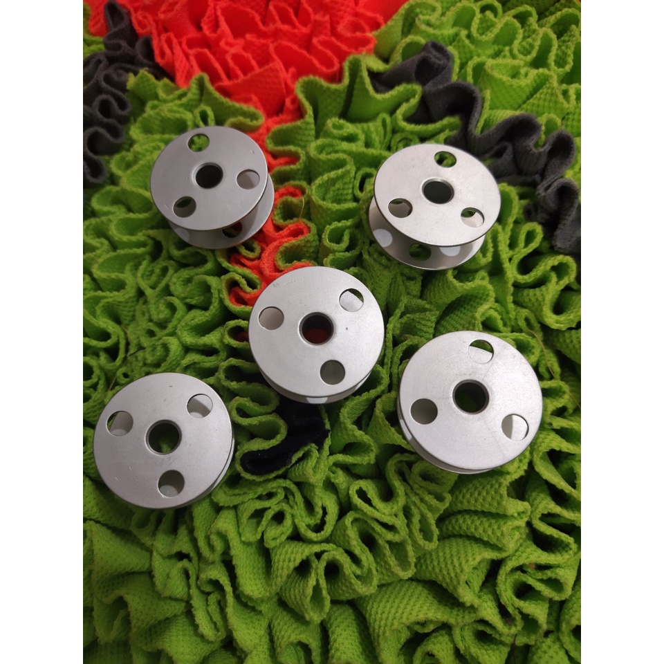 Suốt máy may 2 kim cào bơi ổ lớn