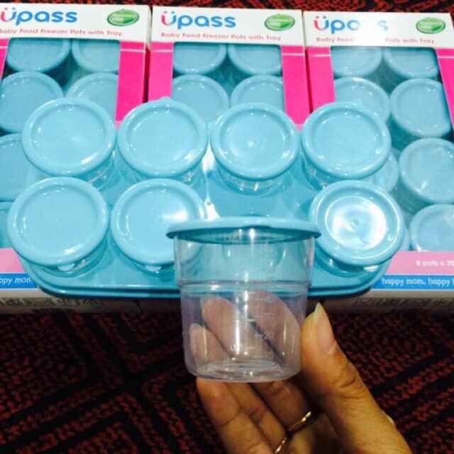(Made in Thailand) Hộp 08 khay trữ thức ăn dặm có nắp đậy kèm khay đựng UPASS UP0070N (70ml/khay)