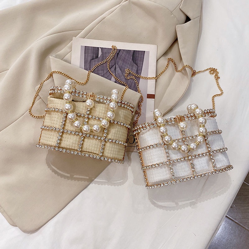 Túi Đeo Vai Đính Đá Lấp Lánh Phối Dây Xích Ngọc Trai Sang Trọng Thời Trang Mới