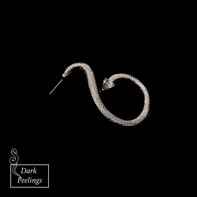 Hoa tai con rắn 1 chiếc - Khuyên tai con rắn cá tính