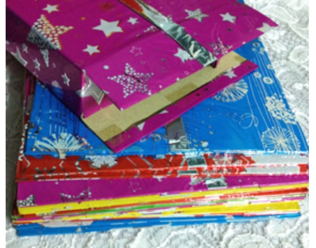 Sấp 20 cái hộp giấy gói quà bằng kiếng hình chữ nhật