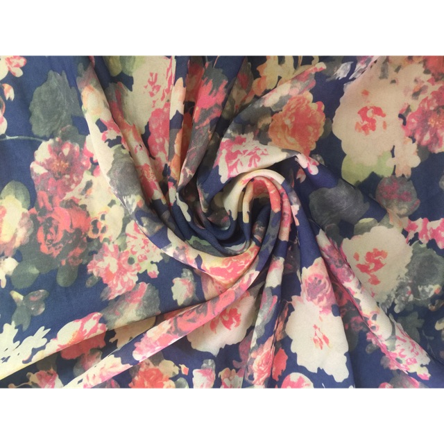 Vải.   245k