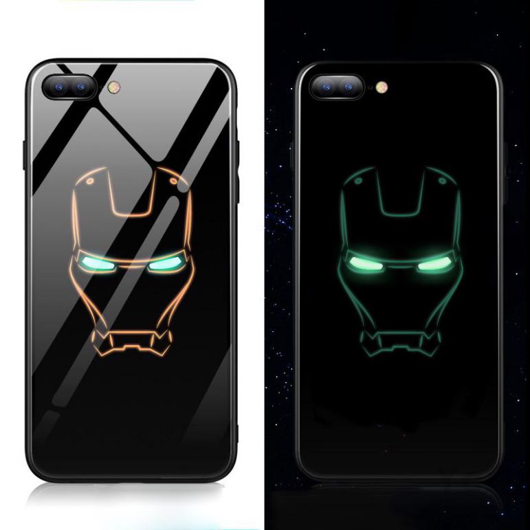 Ốp điện thoại kính logo Marvel phát sáng cho điện thoại Iphone X Xr 6 Xs 6s 7 7s 8 Plus