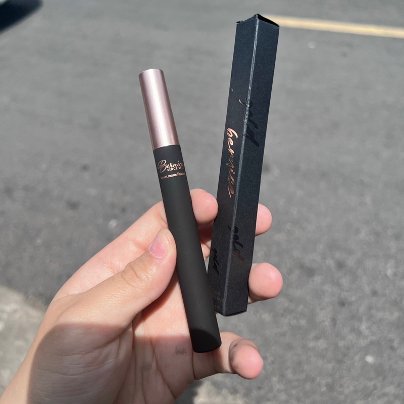 SON KEM BERNICE 2022 - VỎ ĐEN