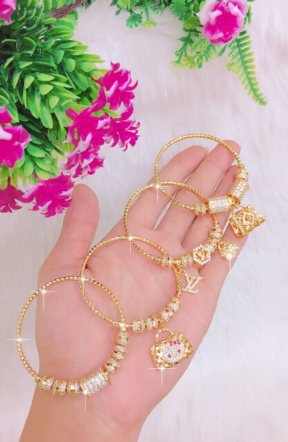 Vòng tay nữ mạ vàng cao cấp 18k