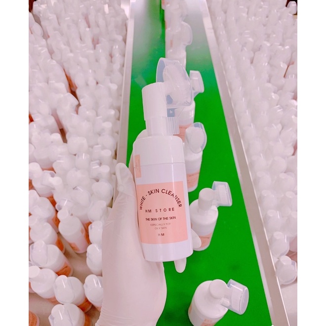 SỮA RỮA MẶT TẨY TRANG TRẮNG DA HM STORE ( HM STORE - CLEANSER )