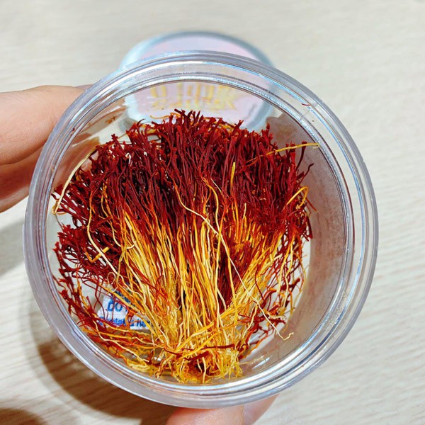 Fresh Saffron giá chỉ 99k/1gr lần đầu tại Việt Nam