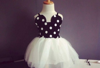 Đầm Mickey chấm bi xoè cho bé gái