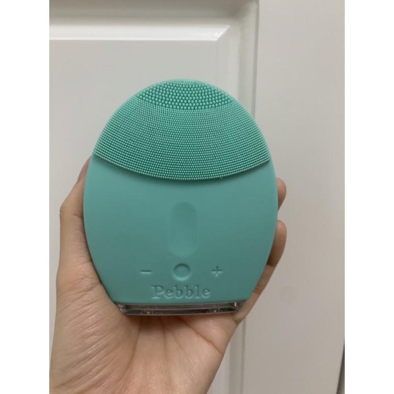 MÁY      RỬA      MẶT     PEBBLE    LISA