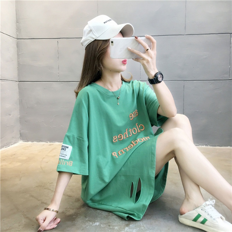 Áo Thun Nữ Dáng Dài Họa Tiết Thêu Thời Trang Cá Tính